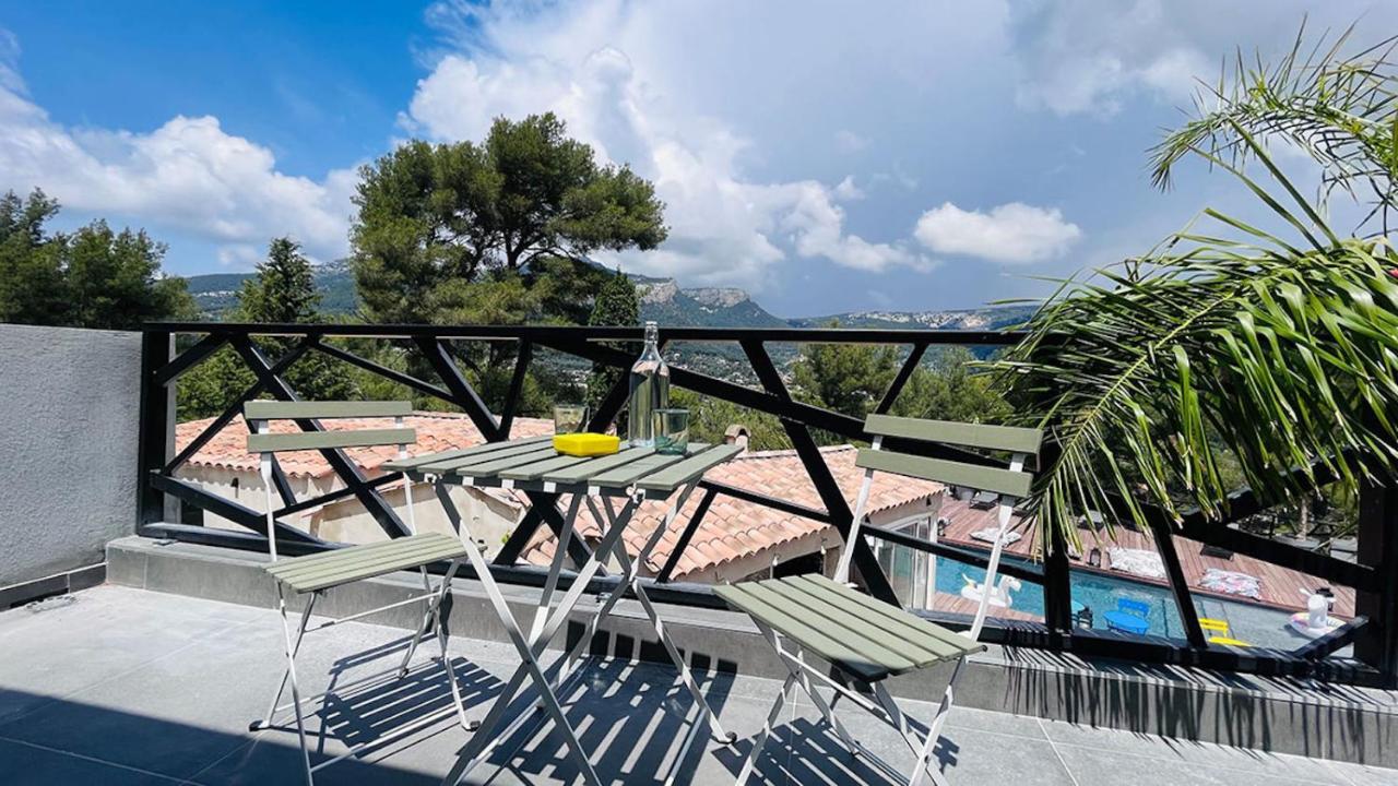 Villa Holistika : Bed And Breakfast / Pool / Air Conditioning/ Mont Faron 툴롱 외부 사진